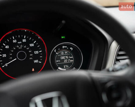 Белый Хонда ХРВ, объемом двигателя 1.8 л и пробегом 130 тыс. км за 15000 $, фото 39 на Automoto.ua