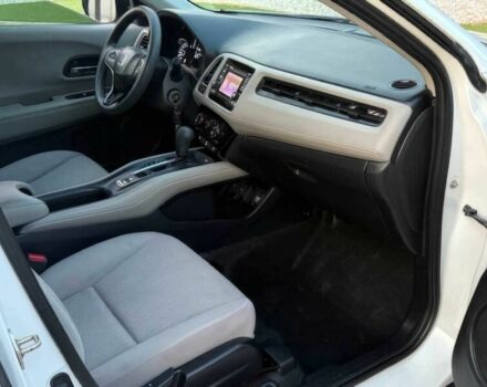 Білий Хонда ХРВ, об'ємом двигуна 1.8 л та пробігом 41 тис. км за 16200 $, фото 8 на Automoto.ua