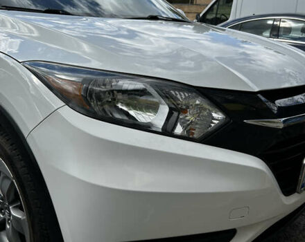 Белый Хонда ХРВ, объемом двигателя 1.8 л и пробегом 85 тыс. км за 18500 $, фото 1 на Automoto.ua