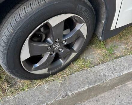 Белый Хонда ХРВ, объемом двигателя 1.8 л и пробегом 68 тыс. км за 17500 $, фото 4 на Automoto.ua