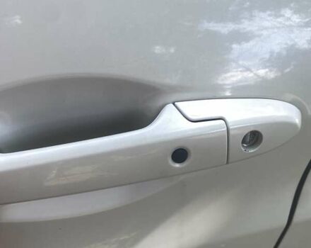 Белый Хонда ХРВ, объемом двигателя 1.8 л и пробегом 68 тыс. км за 17500 $, фото 12 на Automoto.ua