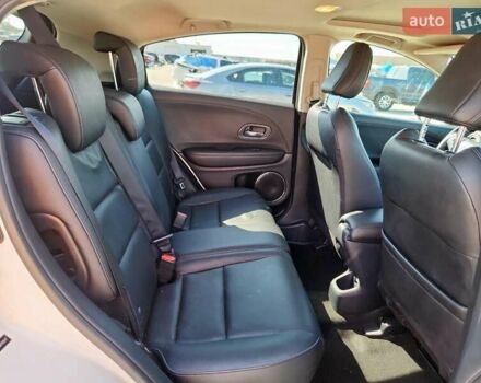 Білий Хонда ХРВ, об'ємом двигуна 1.8 л та пробігом 160 тис. км за 3800 $, фото 9 на Automoto.ua