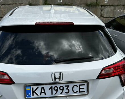 Белый Хонда ХРВ, объемом двигателя 1.8 л и пробегом 85 тыс. км за 18500 $, фото 2 на Automoto.ua
