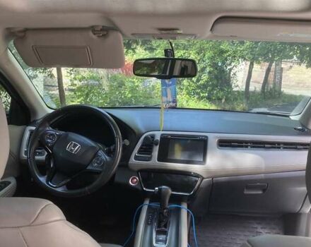 Белый Хонда ХРВ, объемом двигателя 1.8 л и пробегом 68 тыс. км за 17500 $, фото 6 на Automoto.ua