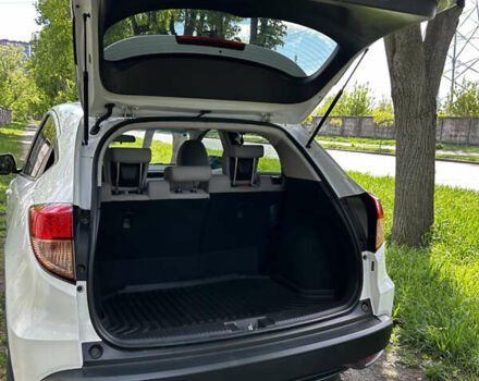 Белый Хонда ХРВ, объемом двигателя 1.8 л и пробегом 85 тыс. км за 18500 $, фото 16 на Automoto.ua