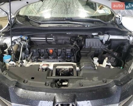 Белый Хонда ХРВ, объемом двигателя 1.8 л и пробегом 62 тыс. км за 3000 $, фото 11 на Automoto.ua