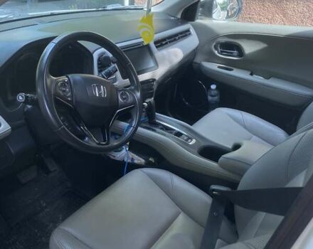 Белый Хонда ХРВ, объемом двигателя 1.8 л и пробегом 68 тыс. км за 17500 $, фото 14 на Automoto.ua