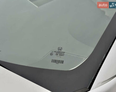Белый Хонда ХРВ, объемом двигателя 1.8 л и пробегом 87 тыс. км за 16700 $, фото 23 на Automoto.ua