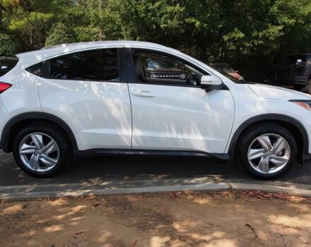 Белый Хонда ХРВ, объемом двигателя 1.8 л и пробегом 37 тыс. км за 8000 $, фото 7 на Automoto.ua