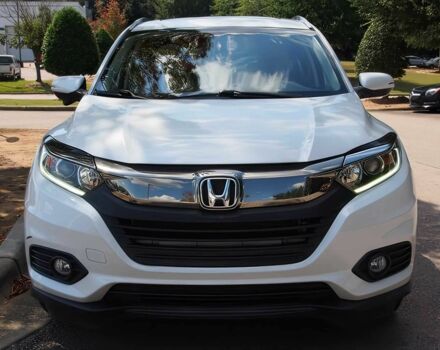 Белый Хонда ХРВ, объемом двигателя 1.8 л и пробегом 37 тыс. км за 8000 $, фото 1 на Automoto.ua