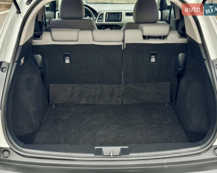 Белый Хонда ХРВ, объемом двигателя 1.8 л и пробегом 87 тыс. км за 16700 $, фото 44 на Automoto.ua