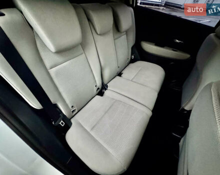 Белый Хонда ХРВ, объемом двигателя 1.8 л и пробегом 87 тыс. км за 16700 $, фото 38 на Automoto.ua