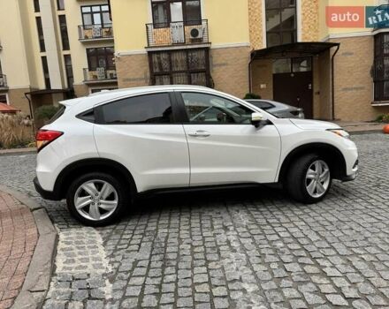 Белый Хонда ХРВ, объемом двигателя 1.8 л и пробегом 67 тыс. км за 17600 $, фото 5 на Automoto.ua