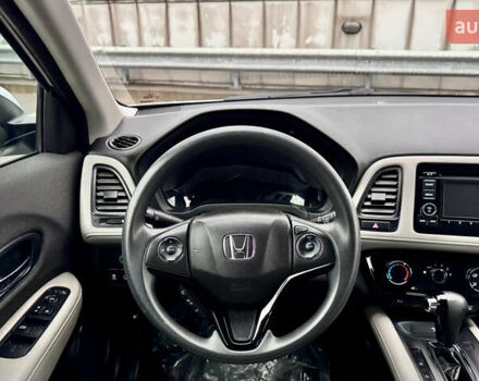 Белый Хонда ХРВ, объемом двигателя 1.8 л и пробегом 87 тыс. км за 16700 $, фото 28 на Automoto.ua