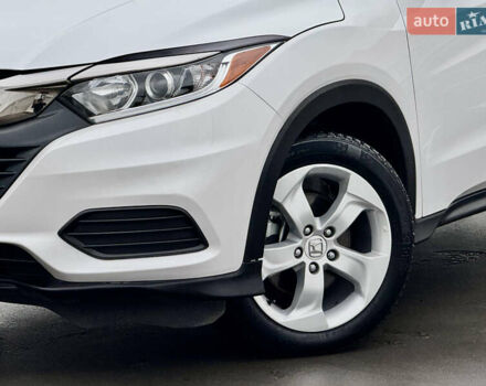 Белый Хонда ХРВ, объемом двигателя 1.8 л и пробегом 87 тыс. км за 16700 $, фото 5 на Automoto.ua