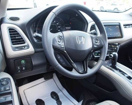 Белый Хонда ХРВ, объемом двигателя 1.8 л и пробегом 37 тыс. км за 8000 $, фото 9 на Automoto.ua