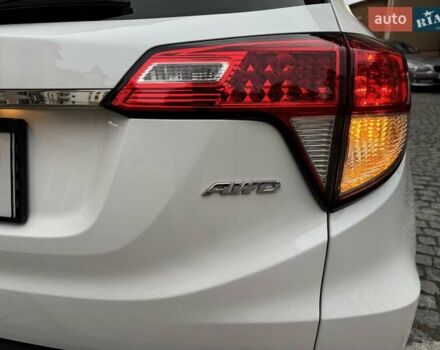 Белый Хонда ХРВ, объемом двигателя 1.8 л и пробегом 67 тыс. км за 17600 $, фото 8 на Automoto.ua