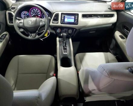 Белый Хонда ХРВ, объемом двигателя 1.8 л и пробегом 116 тыс. км за 4500 $, фото 5 на Automoto.ua