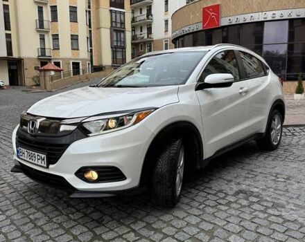 Белый Хонда ХРВ, объемом двигателя 1.8 л и пробегом 67 тыс. км за 17600 $, фото 1 на Automoto.ua