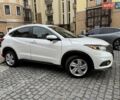 Белый Хонда ХРВ, объемом двигателя 1.8 л и пробегом 67 тыс. км за 17600 $, фото 4 на Automoto.ua