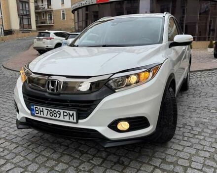 Белый Хонда ХРВ, объемом двигателя 1.8 л и пробегом 67 тыс. км за 17600 $, фото 2 на Automoto.ua