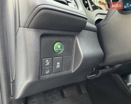 Белый Хонда ХРВ, объемом двигателя 1.8 л и пробегом 67 тыс. км за 17600 $, фото 20 на Automoto.ua