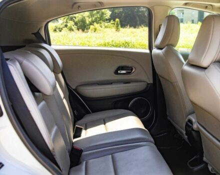 Белый Хонда ХРВ, объемом двигателя 1.8 л и пробегом 36 тыс. км за 11100 $, фото 13 на Automoto.ua