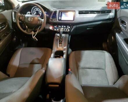 Белый Хонда ХРВ, объемом двигателя 1.8 л и пробегом 65 тыс. км за 3000 $, фото 7 на Automoto.ua