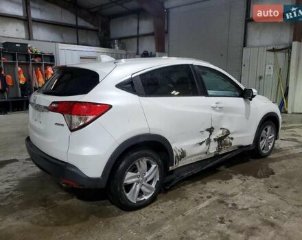 Белый Хонда ХРВ, объемом двигателя 1.8 л и пробегом 65 тыс. км за 3000 $, фото 2 на Automoto.ua