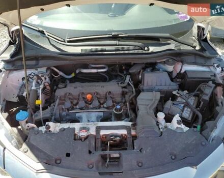 Белый Хонда ХРВ, объемом двигателя 1.8 л и пробегом 60 тыс. км за 3000 $, фото 11 на Automoto.ua