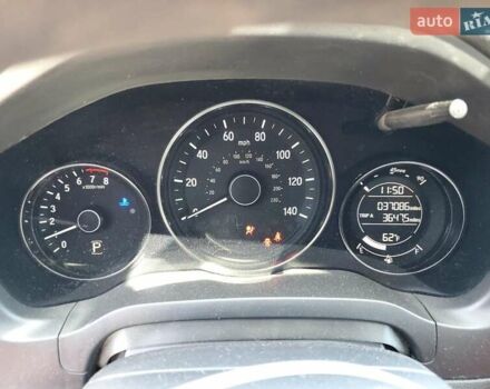 Белый Хонда ХРВ, объемом двигателя 1.8 л и пробегом 60 тыс. км за 3000 $, фото 8 на Automoto.ua