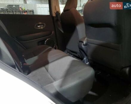 Белый Хонда ХРВ, объемом двигателя 1.8 л и пробегом 65 тыс. км за 3000 $, фото 10 на Automoto.ua