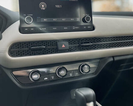 Белый Хонда ХРВ, объемом двигателя 2 л и пробегом 29 тыс. км за 21999 $, фото 5 на Automoto.ua