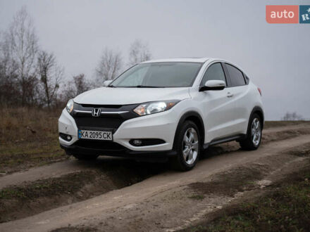 Білий Хонда ХРВ, об'ємом двигуна 1.8 л та пробігом 130 тис. км за 15000 $, фото 1 на Automoto.ua