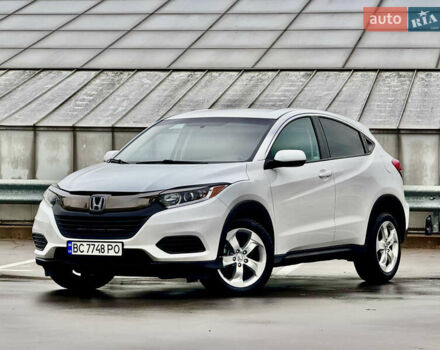 Белый Хонда ХРВ, объемом двигателя 1.8 л и пробегом 87 тыс. км за 16700 $, фото 1 на Automoto.ua