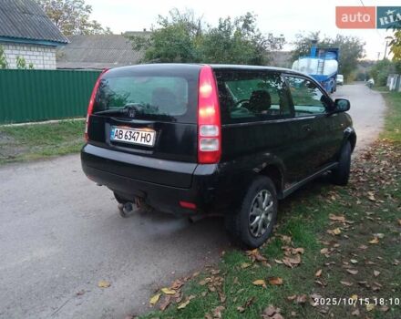 Черный Хонда ХРВ, объемом двигателя 1.6 л и пробегом 391 тыс. км за 3200 $, фото 3 на Automoto.ua