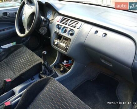 Черный Хонда ХРВ, объемом двигателя 1.6 л и пробегом 391 тыс. км за 3200 $, фото 13 на Automoto.ua