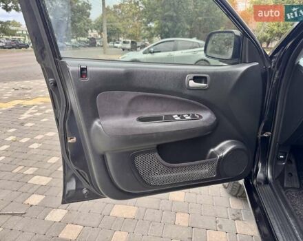 Черный Хонда ХРВ, объемом двигателя 1.6 л и пробегом 289 тыс. км за 6400 $, фото 28 на Automoto.ua