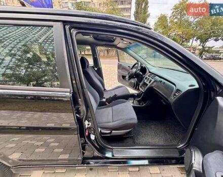 Черный Хонда ХРВ, объемом двигателя 1.6 л и пробегом 289 тыс. км за 6400 $, фото 47 на Automoto.ua