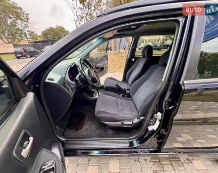 Черный Хонда ХРВ, объемом двигателя 1.6 л и пробегом 289 тыс. км за 6400 $, фото 31 на Automoto.ua