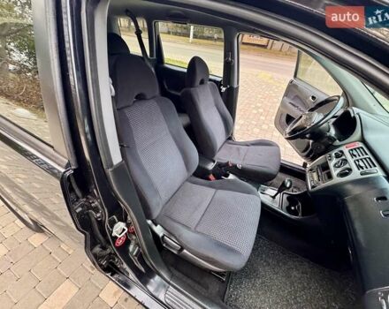 Черный Хонда ХРВ, объемом двигателя 1.6 л и пробегом 289 тыс. км за 6400 $, фото 46 на Automoto.ua