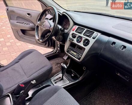 Черный Хонда ХРВ, объемом двигателя 1.6 л и пробегом 289 тыс. км за 6400 $, фото 50 на Automoto.ua