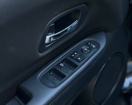 Черный Хонда ХРВ, объемом двигателя 1.8 л и пробегом 113 тыс. км за 12500 $, фото 12 на Automoto.ua