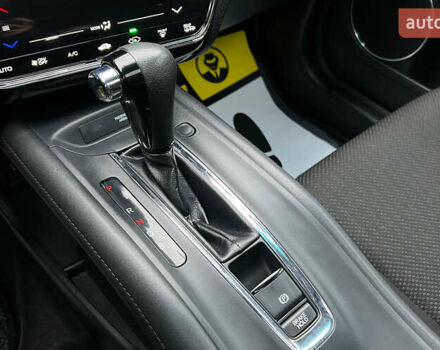 Черный Хонда ХРВ, объемом двигателя 1.8 л и пробегом 175 тыс. км за 14999 $, фото 17 на Automoto.ua