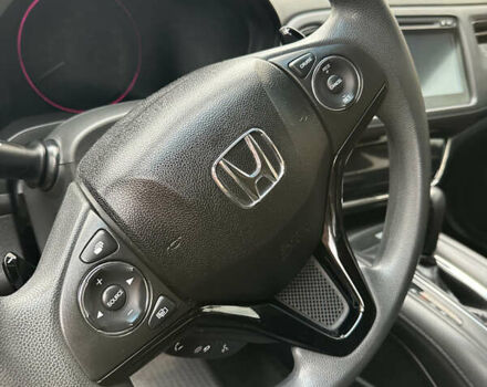 Черный Хонда ХРВ, объемом двигателя 1.8 л и пробегом 175 тыс. км за 14000 $, фото 28 на Automoto.ua