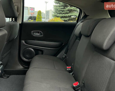 Черный Хонда ХРВ, объемом двигателя 1.8 л и пробегом 175 тыс. км за 14999 $, фото 21 на Automoto.ua