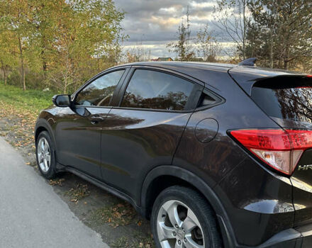 Черный Хонда ХРВ, объемом двигателя 1.8 л и пробегом 175 тыс. км за 14000 $, фото 9 на Automoto.ua