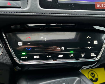 Черный Хонда ХРВ, объемом двигателя 1.8 л и пробегом 175 тыс. км за 14999 $, фото 16 на Automoto.ua