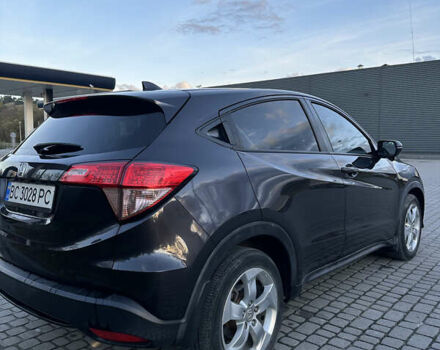 Черный Хонда ХРВ, объемом двигателя 1.8 л и пробегом 175 тыс. км за 14000 $, фото 6 на Automoto.ua