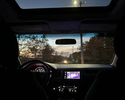 Черный Хонда ХРВ, объемом двигателя 1.8 л и пробегом 175 тыс. км за 14000 $, фото 21 на Automoto.ua